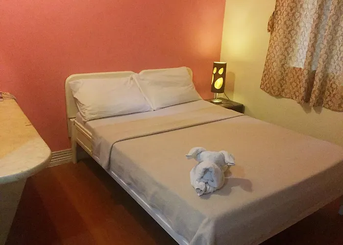 Park Hill Hotel 2*