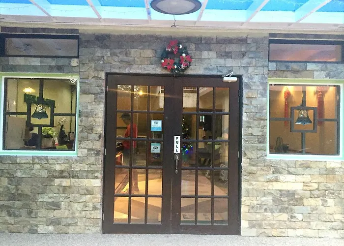 Park Hill Hotel 2*